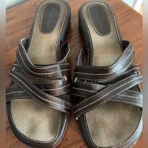 Predictions Sandals